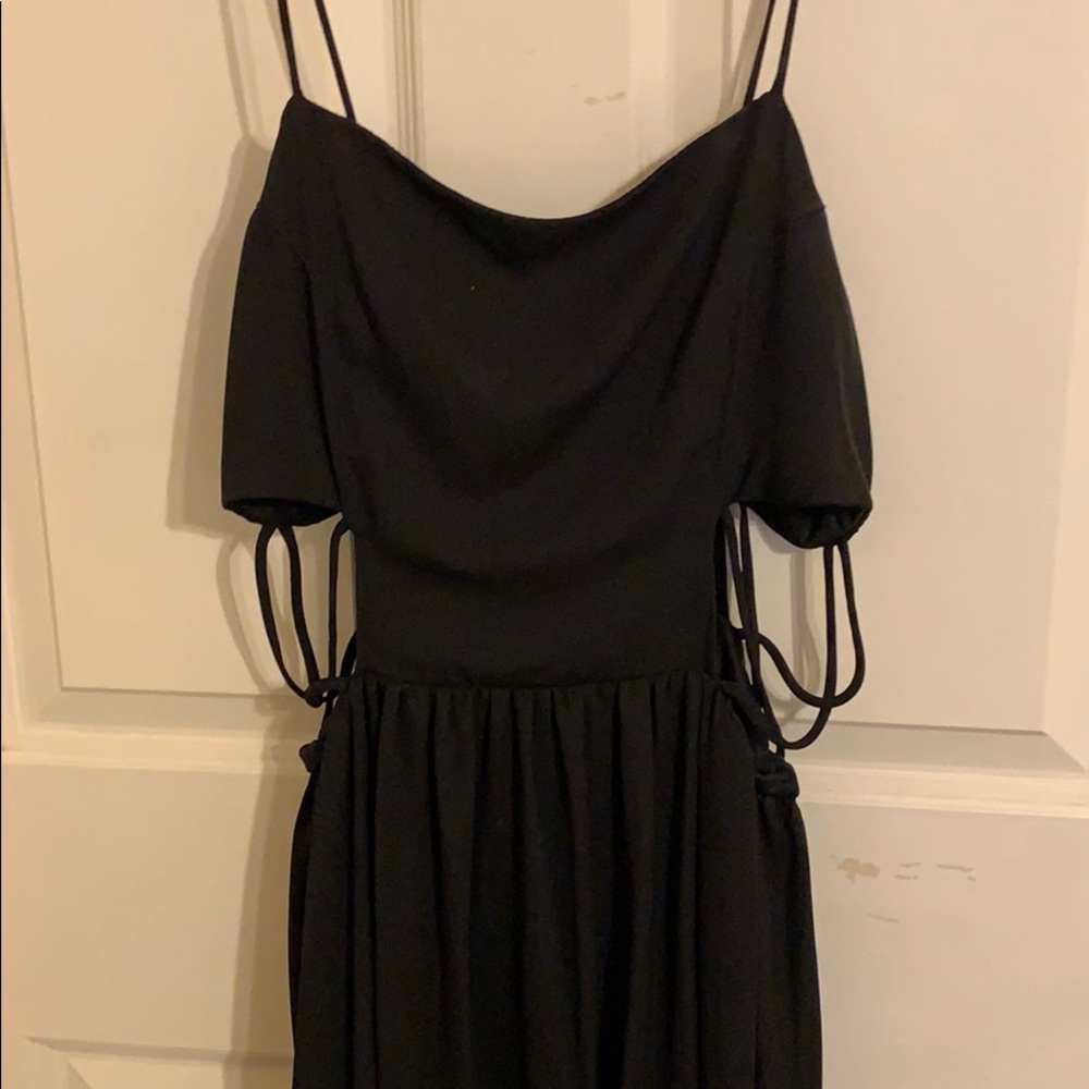 Super cute flowy dress